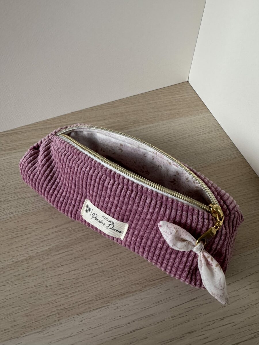Trousse à stylos bouquet fleuri – Image 3