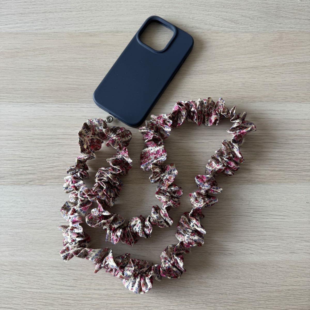 Cordon Froufrous Téléphone Multi – Image 2