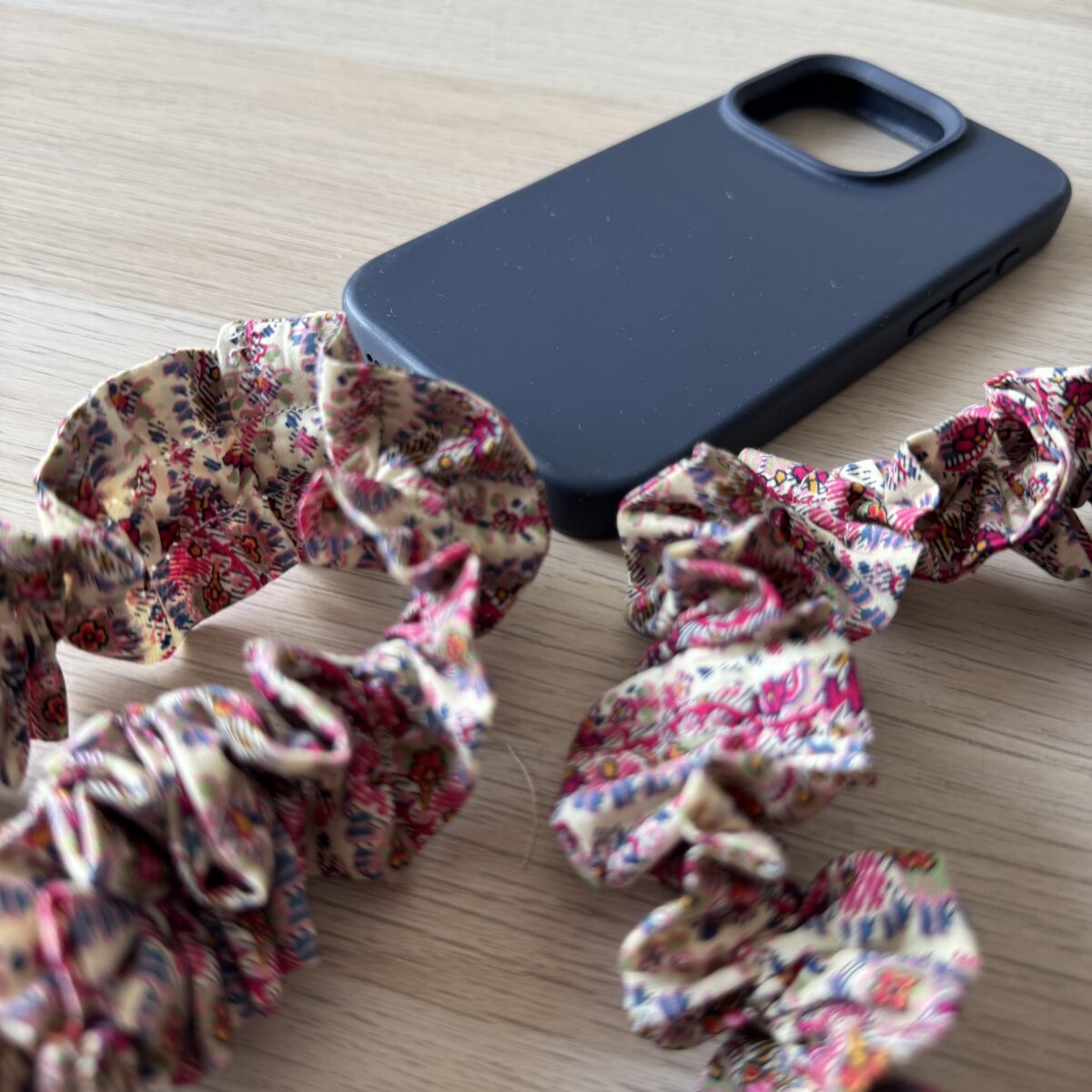 Cordon Froufrous Téléphone Multi