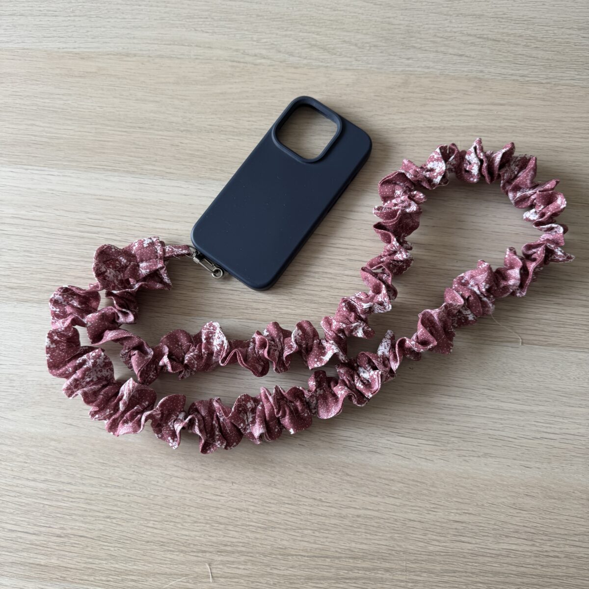 Cordon Froufrous Téléphone Rose – Image 2