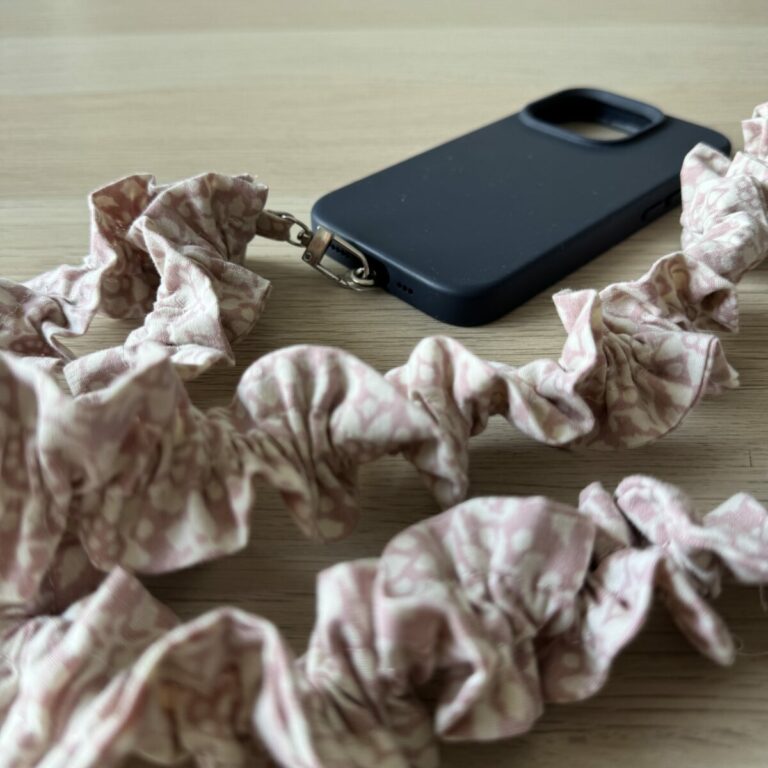 Cordon Froufrous Téléphone Vieux Rose