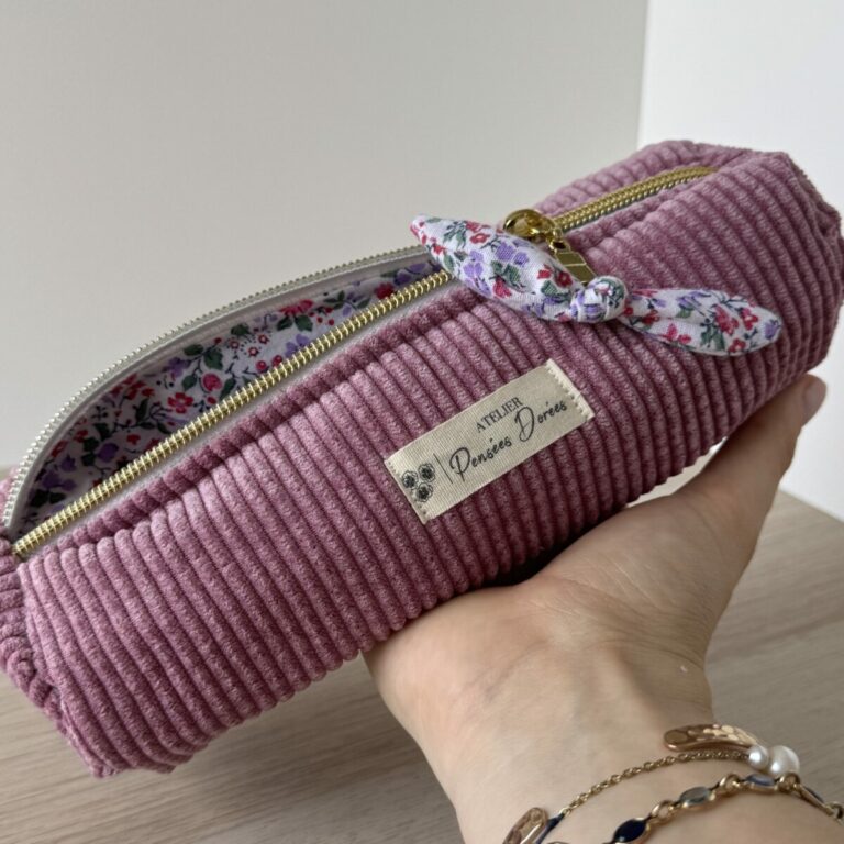 Trousse à stylos velours rose #2