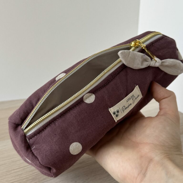 Trousse à stylos pois