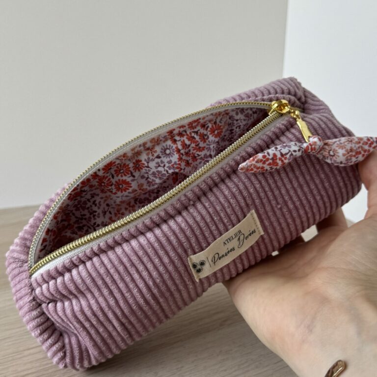 Trousse à stylos velours rose #1